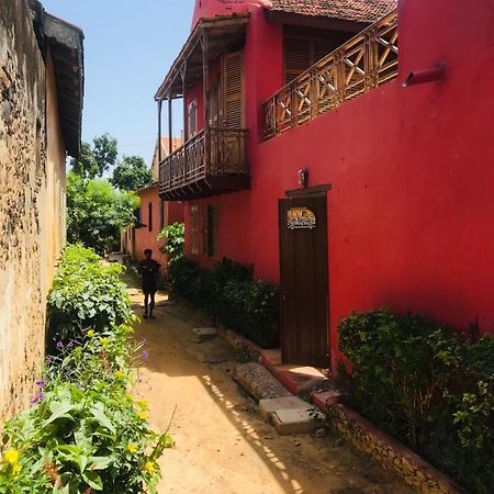 Maison Augustin LY Gorée Exterior foto