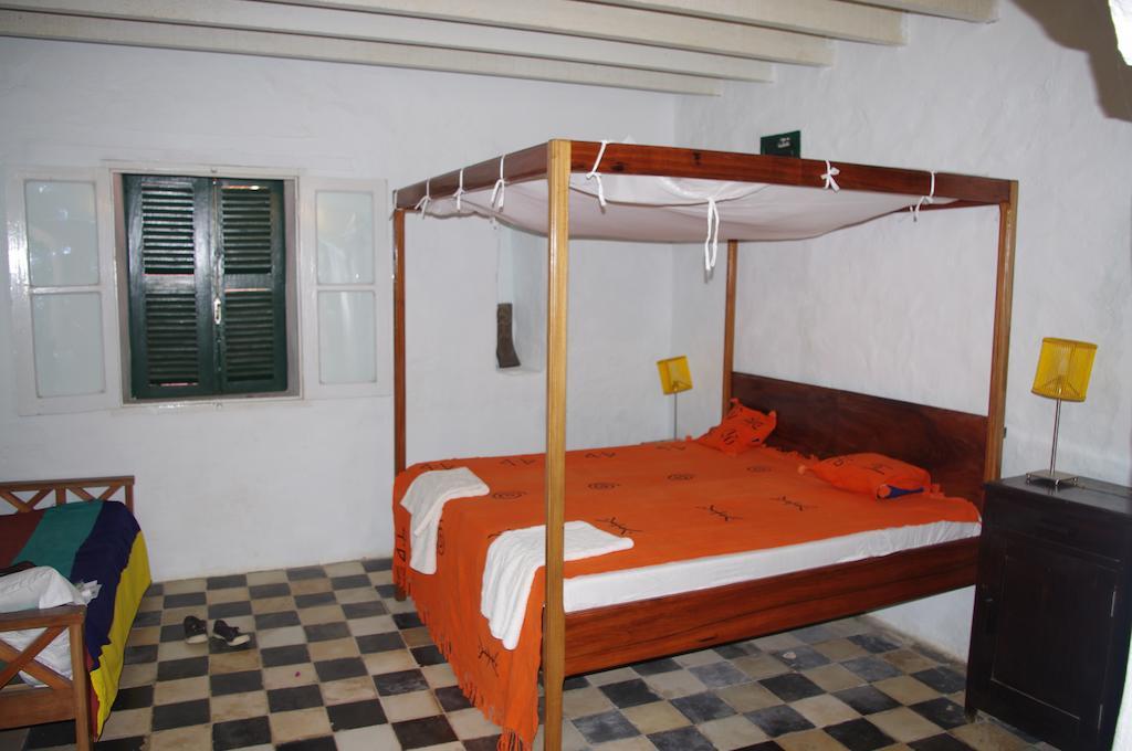 Maison Augustin LY Gorée Zimmer foto