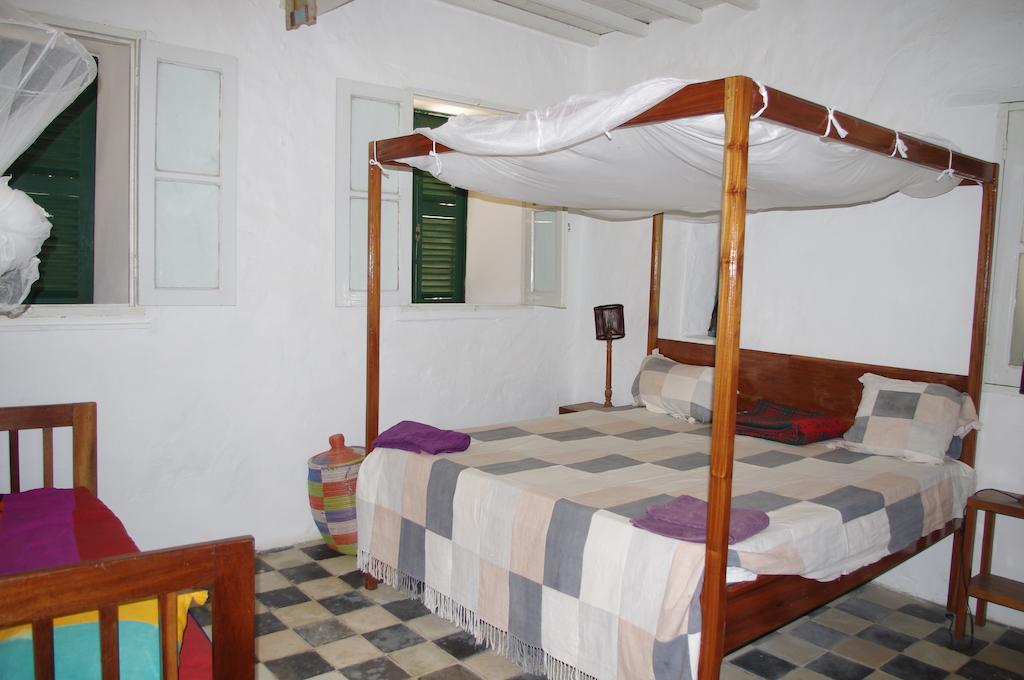 Maison Augustin LY Gorée Zimmer foto