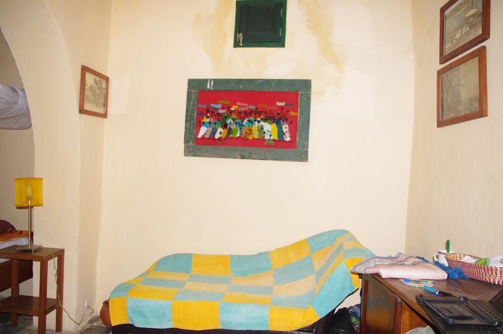 Maison Augustin LY Gorée Zimmer foto