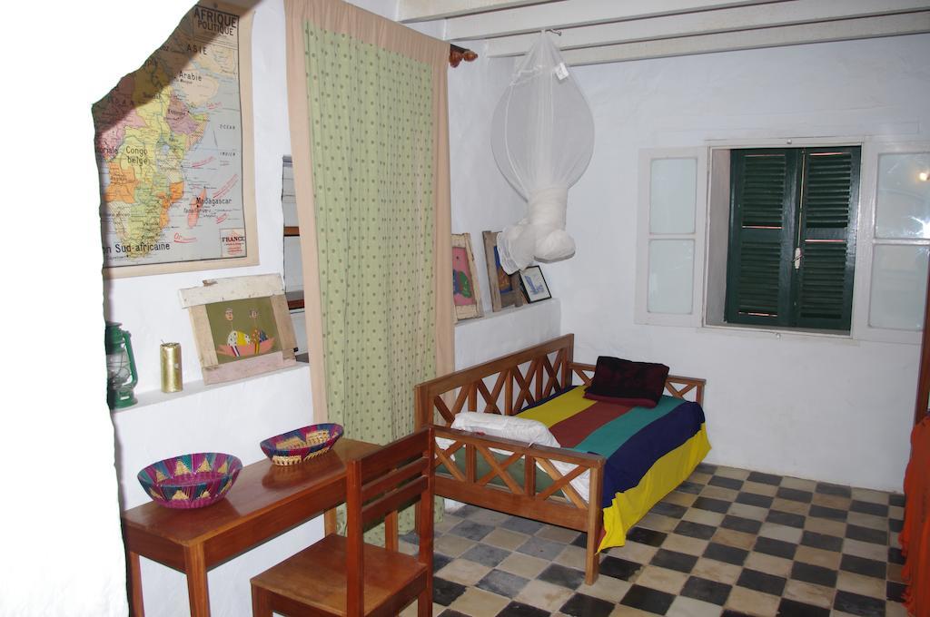 Maison Augustin LY Gorée Zimmer foto